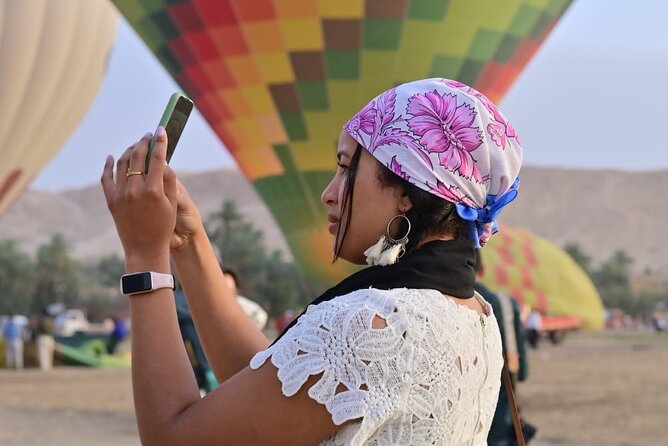 1 Day Private Tour with Hot Air Balloon from Hurghada to Luxor - The Colossi of Memnon are a quick but worthwhile stop