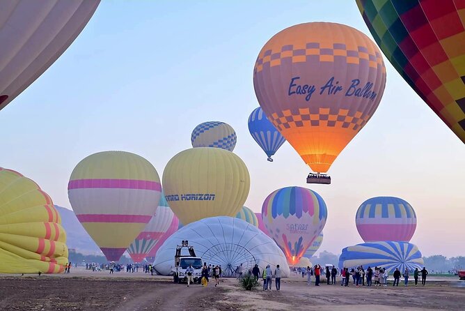 1 Day Private Tour with Hot Air Balloon from Hurghada to Luxor - Lunch closes the West Bank visit