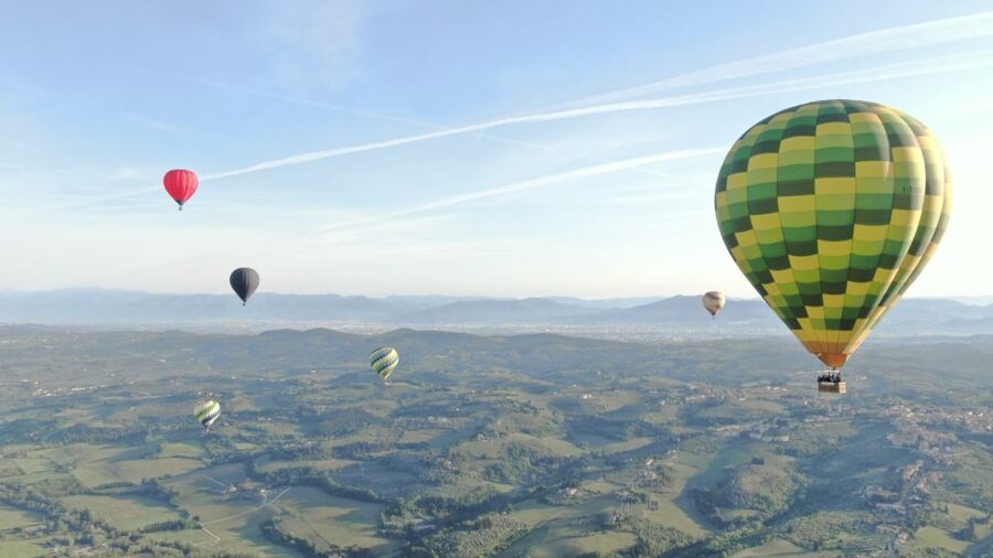 1-Hour Hot Air Balloon Flight Over Tuscany from Lucca - Key points at a glance