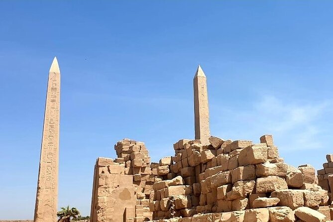 2 Days Trip to Luxor with Air Balloon Ride from Hurghada - Karnak Temple: columns on an enormous scale