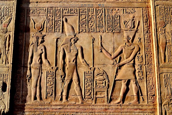 2-Night Nile Cruise to Aswan from Luxor with Hot Air Balloon ride - Edfu and the Temple of Horus