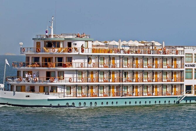 4-Days Aswan sails Nile Cruise Luxor &Abu Simbel.Hot air Balloon - The sleeper train from Cairo to Aswan