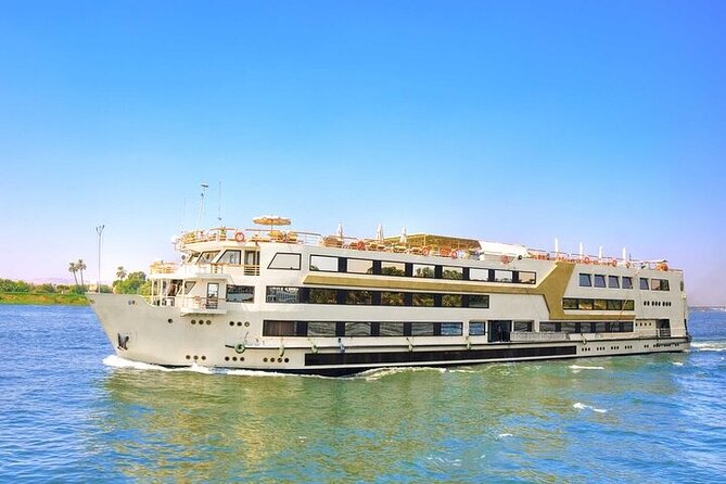 4-Days Aswan sails Nile Cruise Luxor &Abu Simbel.Hot air Balloon - Day 3: Edfu and a full afternoon on the river