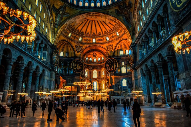 4 Days Istanbul & Cappadocia with Cave Hotel + Optional Balloon - Why this four-day route works