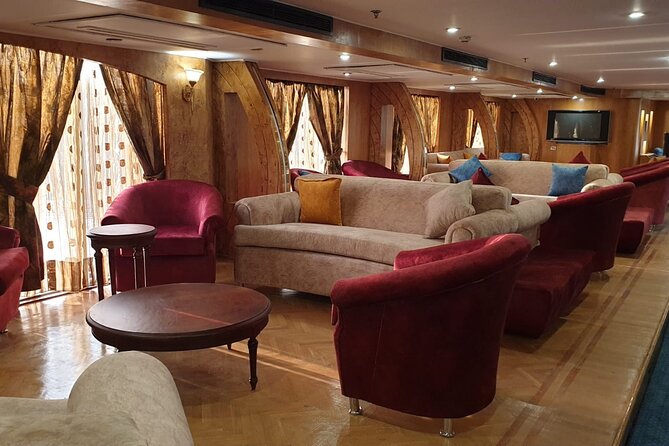 4-Days Nile Cruise From Aswan To Luxor Abu Simbel and Air Balloon - Day 2: Abu Simbel before breakfast, then the Nile toward Kom Ombo
