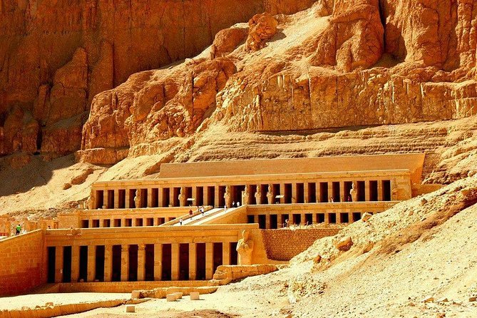 4 Days Nile Cruise From Aswan To Luxor With Abu Simbel Temples & Balloon - Day 3: Edfu, the Nile, and Luxor Temple