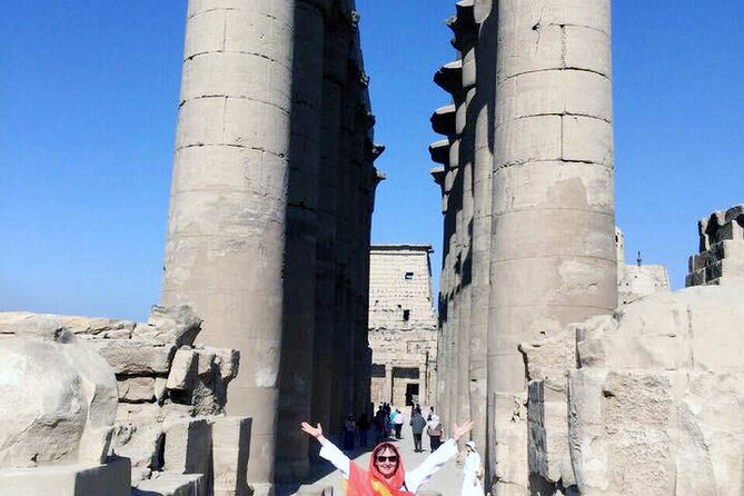 Amazing 7 nights Nile cruise including Abu Simbel & Hot Air Balloon from Luxor - Day 5: The early road to Abu Simbel