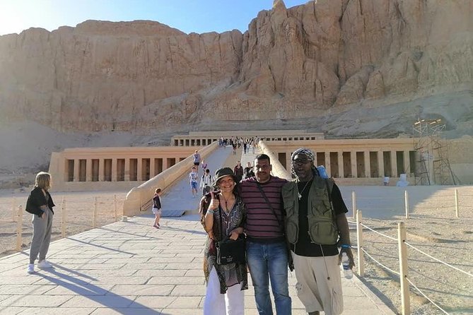 Amazing Hot Air Balloon,Valley of the kings,Hatshepsut temple in Luxor - What you see from the balloon