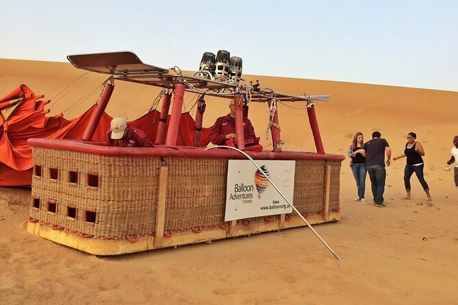 Amazing Hot Air Balloon With Beautiful Desert Sunrise View - Why this sunrise flight feels different