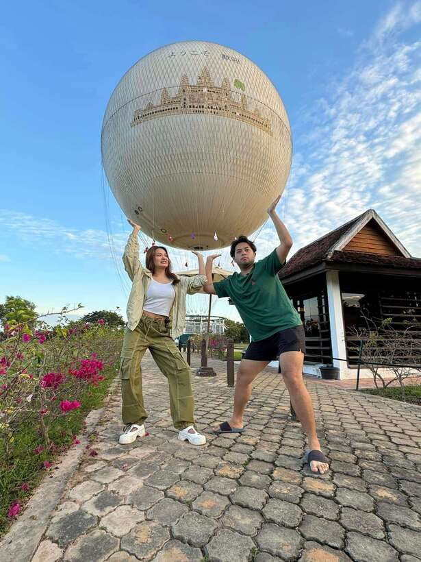 Angkor Balloon Sunrise or Sunset ride and Pick up/Drop off - The tuk-tuk ride from Siem Reap
