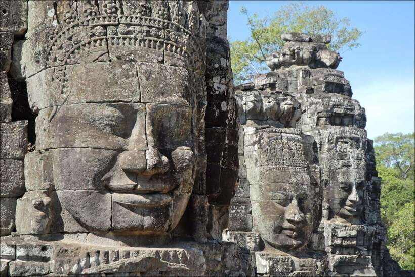 Angkor Wat: Small-Group Tour with Balloon Ride and Lunch - Starting at the Angkor ticket office