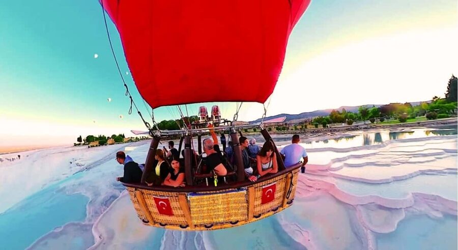 Antalya/Belek: Pamukkale Day Tour w/Optional Hot Air Balloon - Seeing Pamukkale from a balloon
