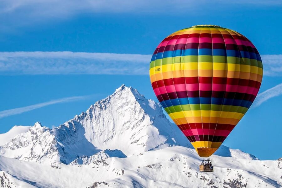 Aosta: Hot Air Balloon Flight with Mountain Views - Meeting the Charbonnier team in Quart