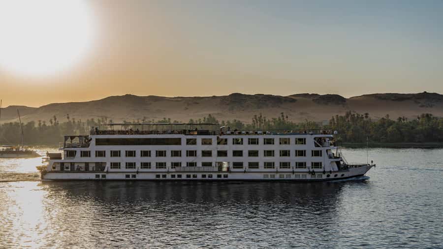 Aswan: 4-Day Egypt Private Tour with Nile Cruise, Balloon - Why this Aswan to Luxor route works
