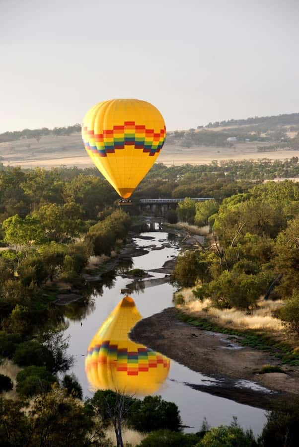 Avon Valley: Hot Air Balloon Flight - Why the Avon Valley looks best at sunrise