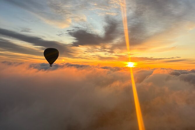 Avon Valley Hot Air Balloon Flight with Breakfast - What the pilot and crew add