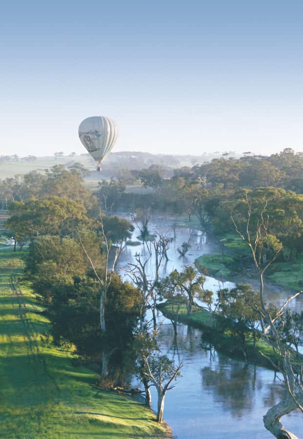 Avon Valley: Hot Air Balloon Flight - The five-hour schedule, step by step