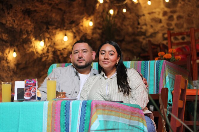 Balloon flight + Breakfast in cave + Pyramids + Pick up CDMX. - How much value do you get for $172.89?