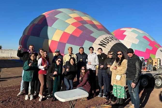 Balloon flight + Breakfast in cave + Pyramids + Pick up CDMX. - Should you book it?