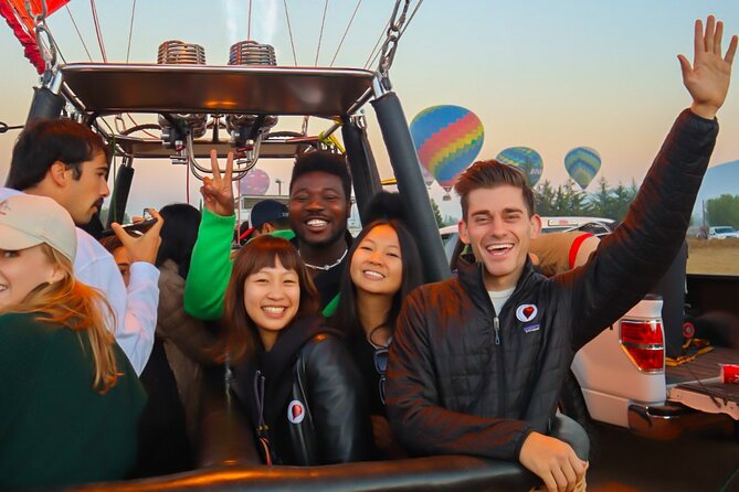 Balloon Flight + Cave Breakfast + Pick Up from CDMX or We Fly - Seeing Teotihuacan on foot