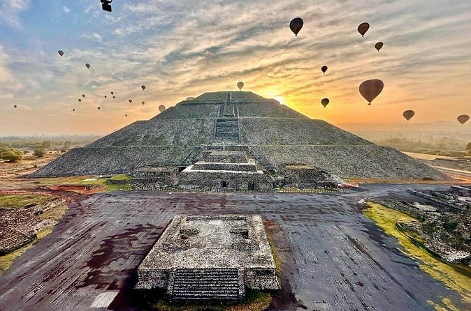 Balloon flight Teotihuacan, Breakfast in a cave Pick up in CDMX - Who should book this experience?