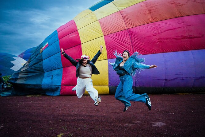 Balloon Flight with Breakfast in a Natural Cave and Transportation from CDMX - The $138.61 price and what you receive