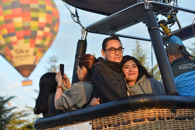 Balloon Flight with Breakfast in Cave and Pyramids of Teotihuacan - What to wear and bring