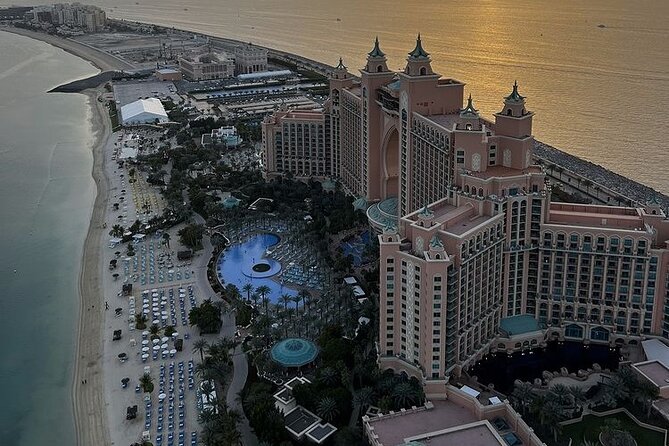 Balloon Ride at Dubai Atlantis - Rising above Atlantis The Palm
