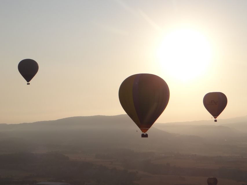 Barcelona: Hot Air Balloon Flight Experience - A calm flight, but not a fixed timetable