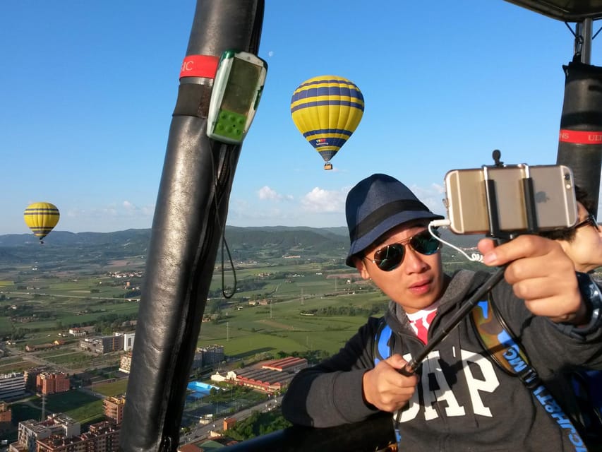 Barcelona: Hot Air Balloon Ride with Optional Transportation - Booking and preparation tips