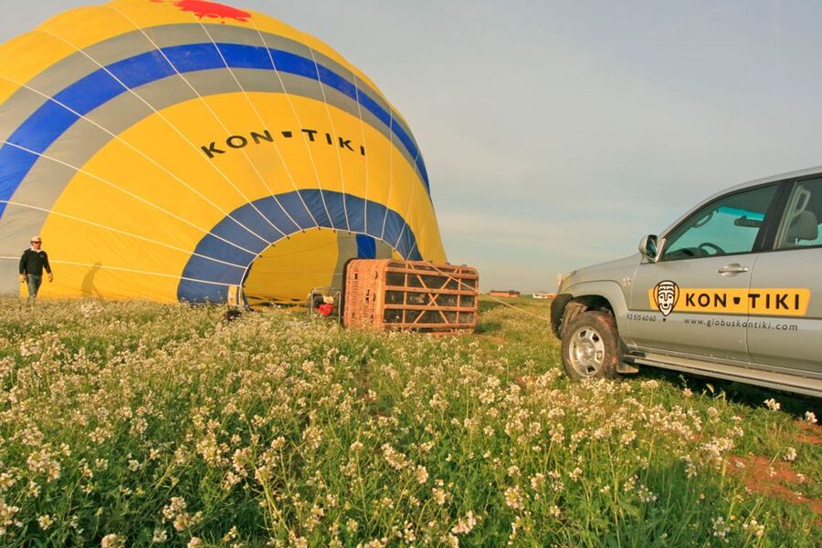 Barcelona: Montserrat Hot-Air Balloon & Monastery Experience - Cancellation and language details