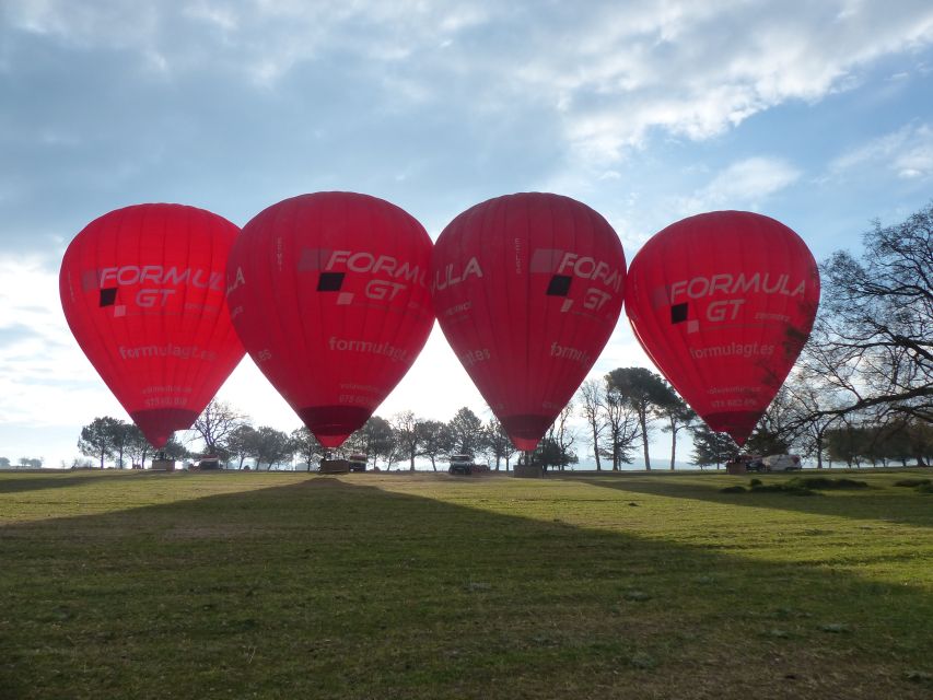 Barcelona: Pre-Pyrenees Hot Air Balloon Tour & Pickup Option - The safety briefing and one-hour flight