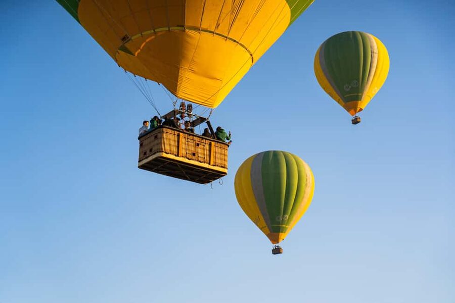 Barcelona: Private Hot Air Balloon Ride - The flight: quiet views over Catalonia