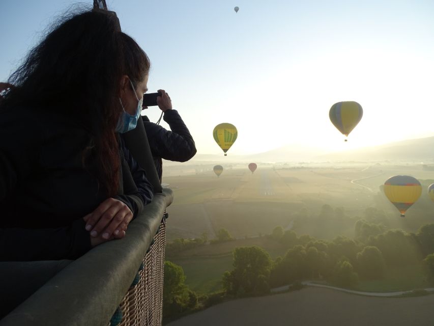 Barcelona: Private Hot Air Balloon Ride - Weather can change the whole plan