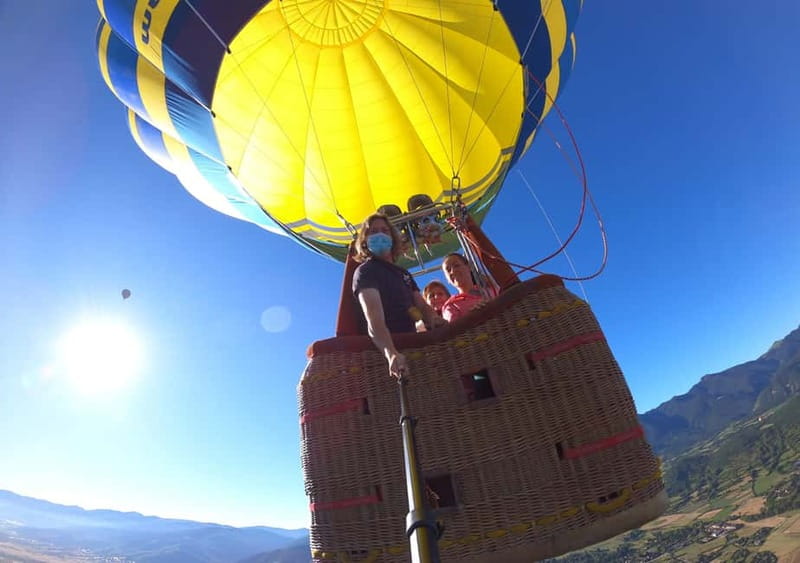 Barcelona Private VIP Balloon Flight with Pick-up Service - The early transfer from central Barcelona