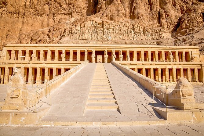 Best of Luxor Hot Air Balloon and Valley Of Kings & Karnak Temple From Luxor - A quick look at the Colossi of Memnon