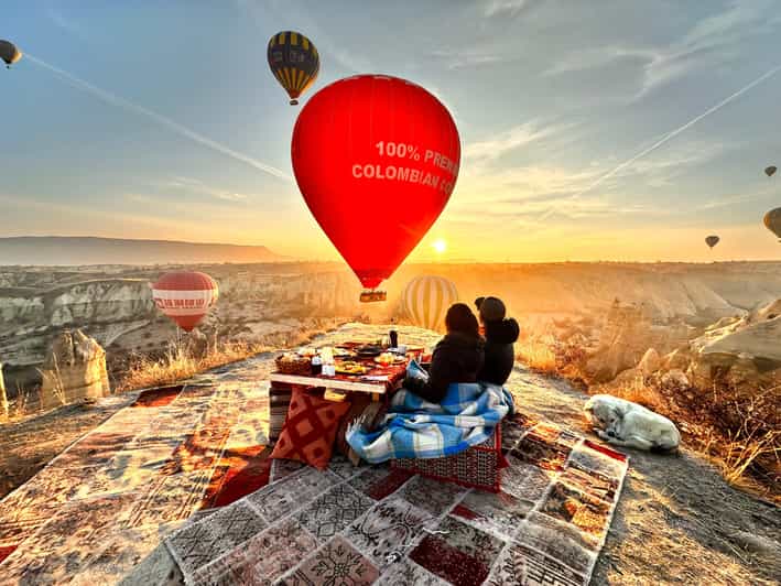 Breakfast with balloons in the valley ( private table ) - What the 1.5-hour morning looks like