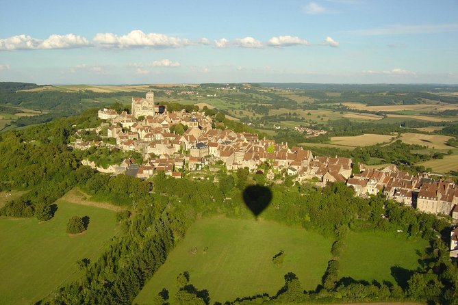 Burgundy Hot-Air Balloon Ride from Vezelay - What the flight feels like from the basket