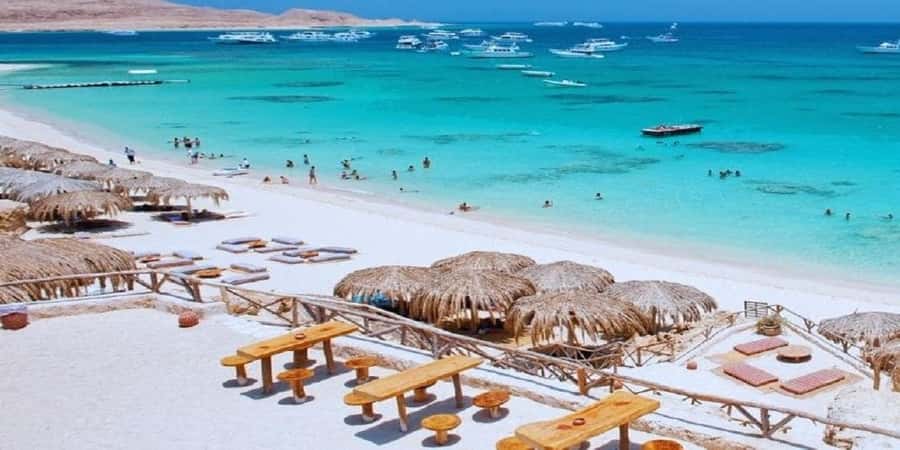 Cairo: 8-day Tour with Cruise, Flights, & Balloon Ride - Day 4: Hurghada to Luxor and the West Bank