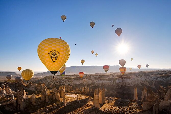 Cappadocia Balloon Ride with Breakfast, Champagne AT GOREME OVER - A 4:00 to 5:00 AM pickup in Göreme