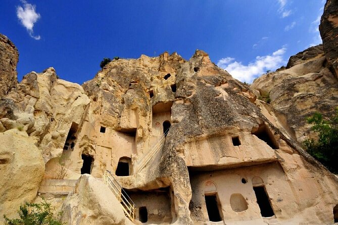 Cappadocia Dream: 2-Days Tour from Istanbul & Balloon Ride Option - The return flight and the awkward waiting gap