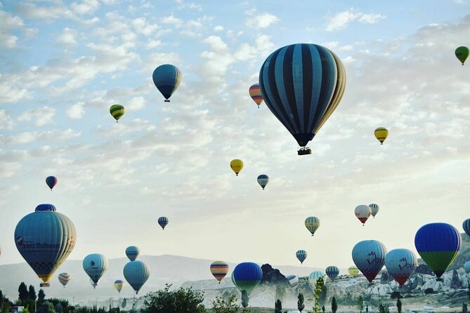 Cappadocia Fantastic Hot Air Balloon Tour Champagne & Breakfast - Communication and group size