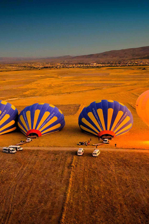 Cappadocia: Goreme Hot Air Balloon Flight at Sunrise - How the pilot and ground crew shape the experience