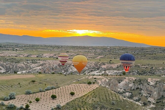 Cappadocia Hot Air Balloon Ride over Cat Valley with Transfers - Pilot care and the small group size