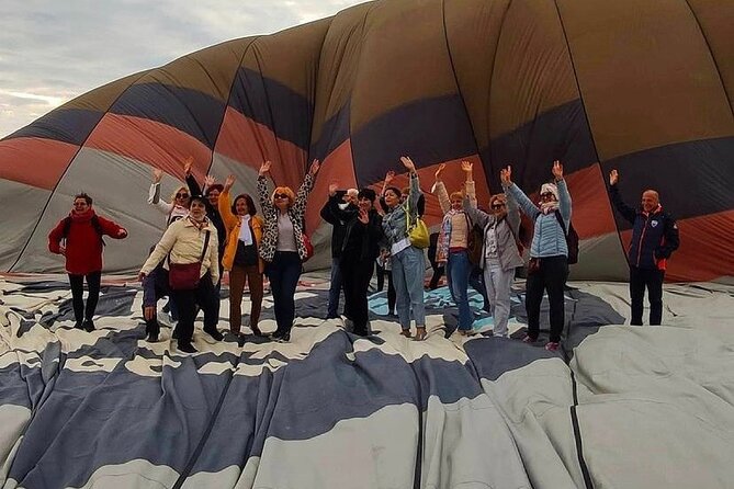Cappadocia Hot Air Balloon Ride / Skyway Balloons - What the One-Hour Flight Includes