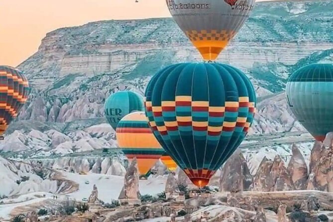 Cappadocia Hot Air Balloon with Pickup, Breakfast & Champagne - One hour above the fairy chimneys