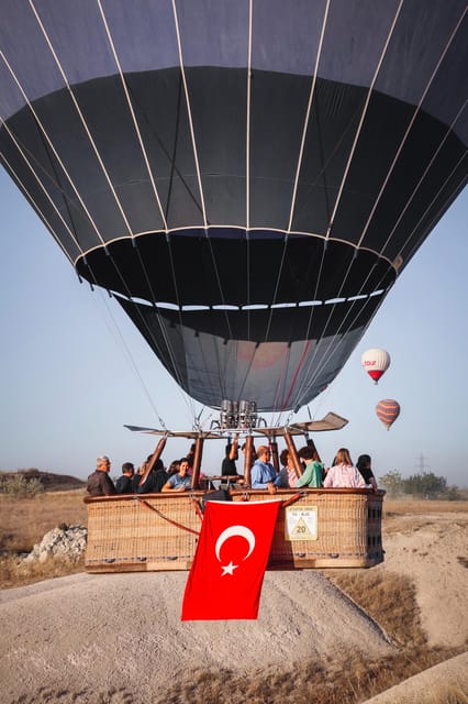 Cappadocia: Private Photoshoot Sunrise Balloon with Transfer - What the private setting gives you