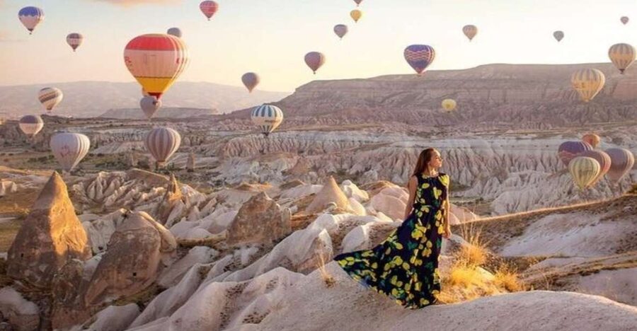 Cappadocia: Sunrise Balloon Watching Tour - Stop two: sunrise above the valley