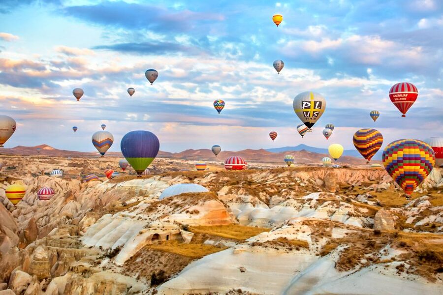 Cappadocia: Sunrise Hot Air Balloon, Göreme & Fairy Chimneys - The landing and the champagne toast