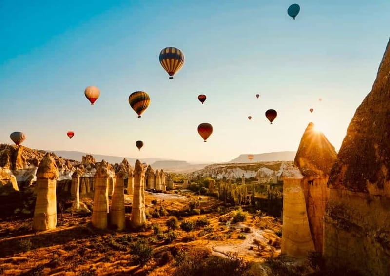 Cappadocia: Sunrise Hot Air Balloon in Göreme and Transfer - Why Cappadocia looks best from a balloon
